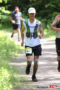 Oui, je porte encore mes bidules aux genoux... Je suis encore étonné qu'ils aient tenu toute la course !